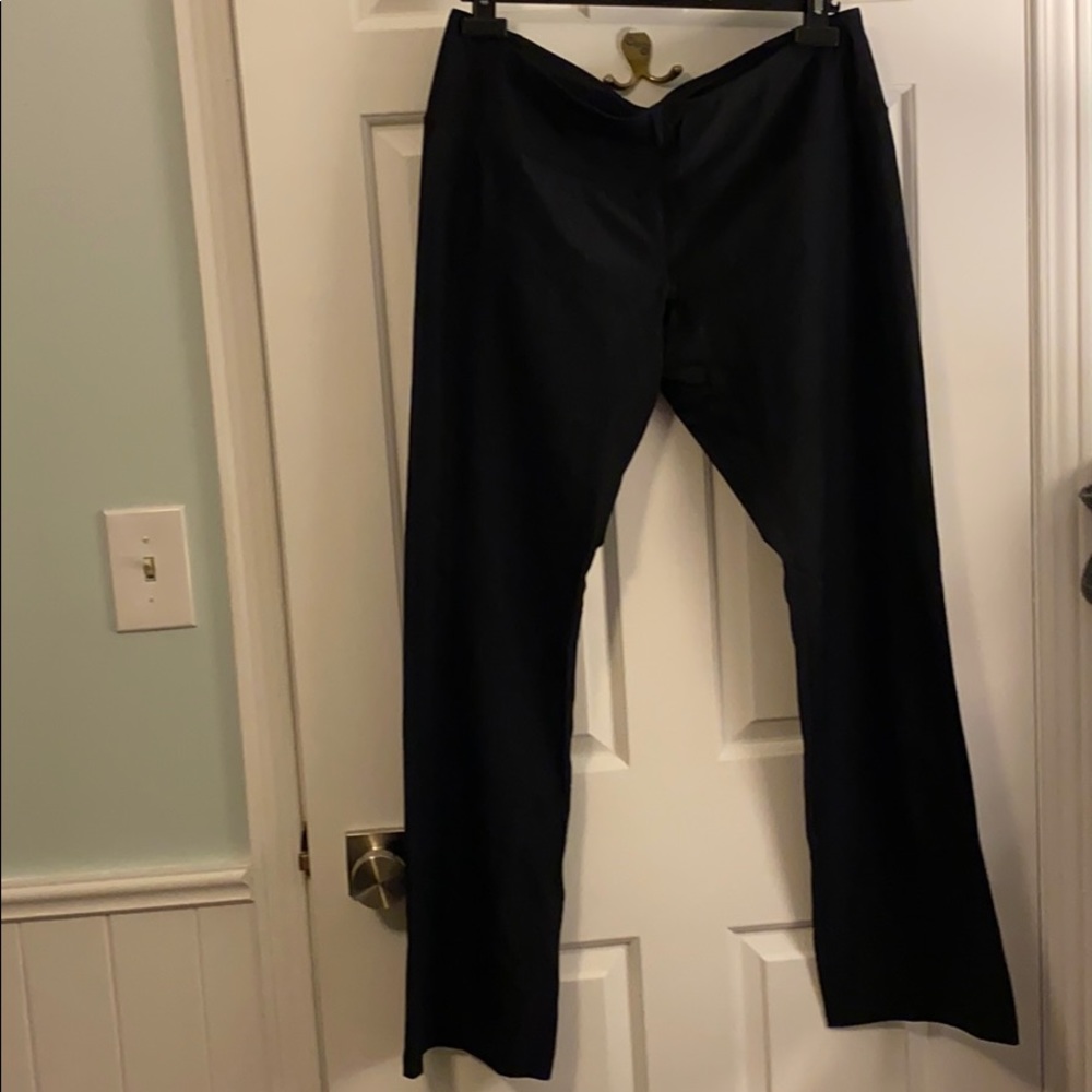 NWOT Jofit black yoga/golf pants size L